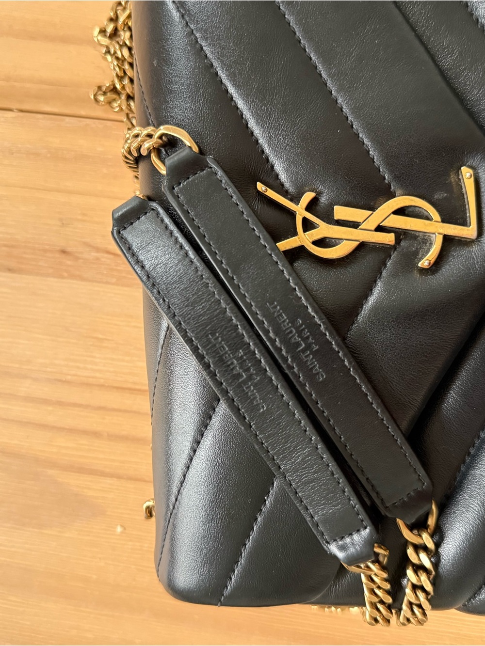 Saint Laurent Calfskin Y Quilted Monogram Small Loulou in Black/Gold - Picture 5 of 5